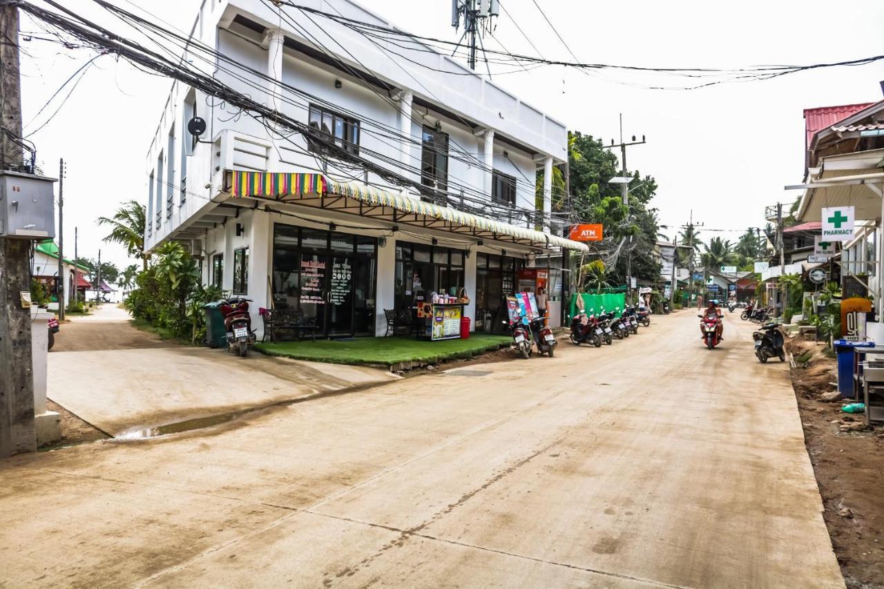 The Sky Hometel Ko Tao Exterior photo