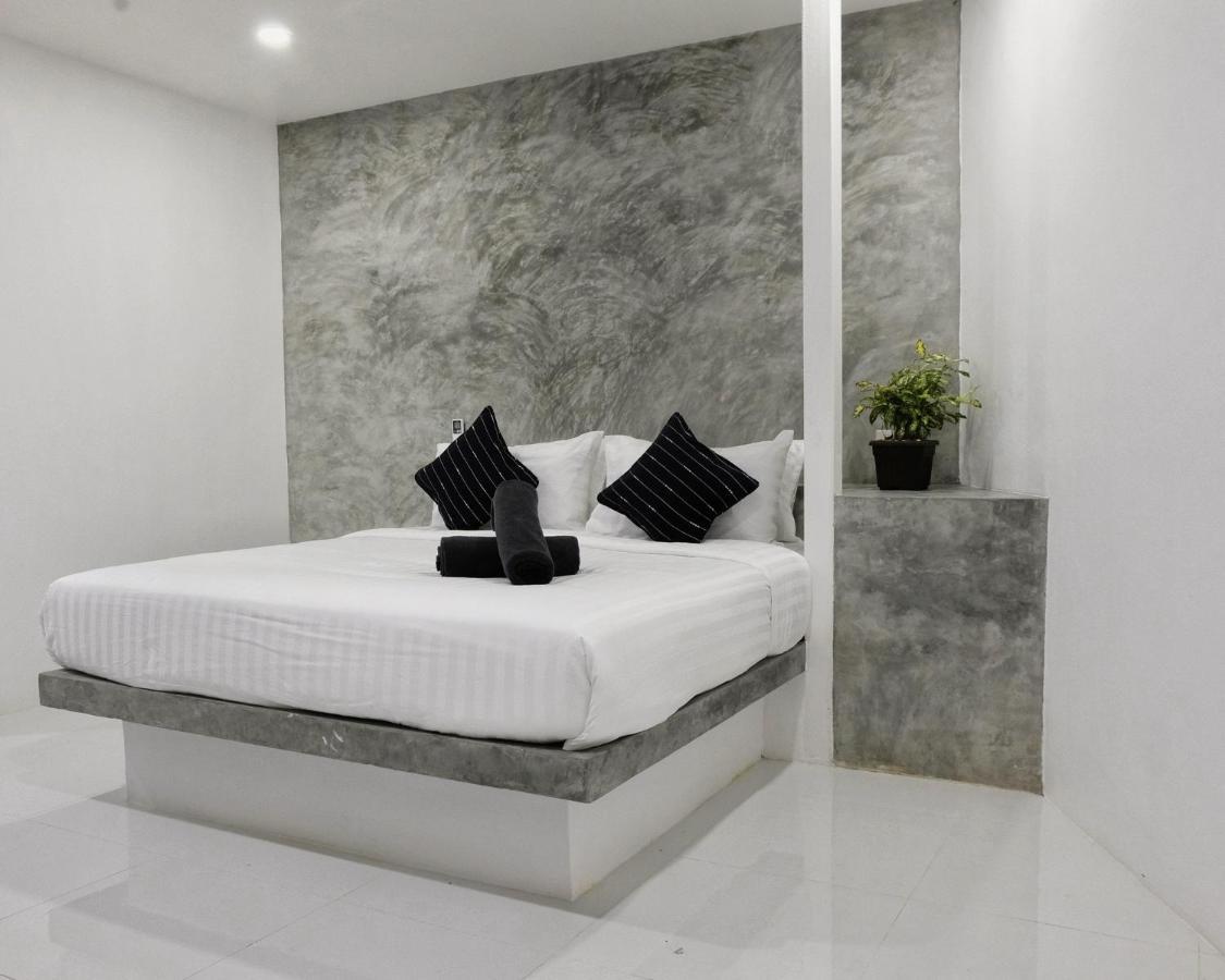 The Sky Hometel Ko Tao Exterior photo